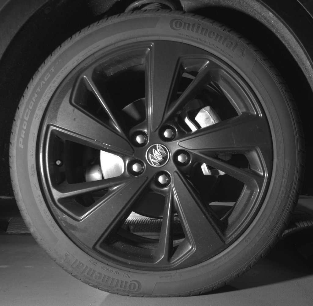 Used 2023 Buick Envision Essence w/ Sport Touring Package FWD image 10
