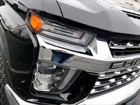 Used 2020 Chevrolet Silverado 3500 LTZ w/ LTZ Plus Package image 32