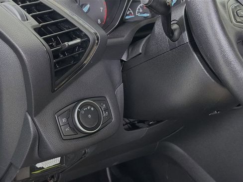 Used 2018 Ford Escape SEL w/ SEL Sport Appearance Package image 12