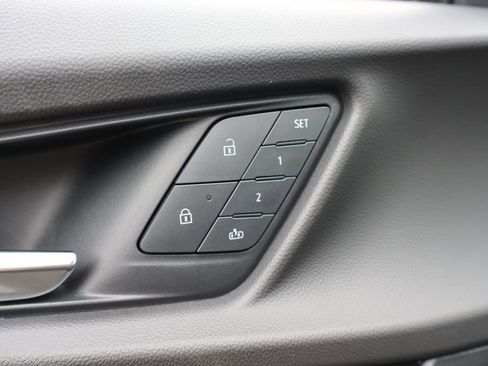 New 2026 Chevrolet Equinox RS image 9