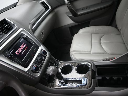 Used 2016 GMC Acadia SLT AWD/4WD image 14