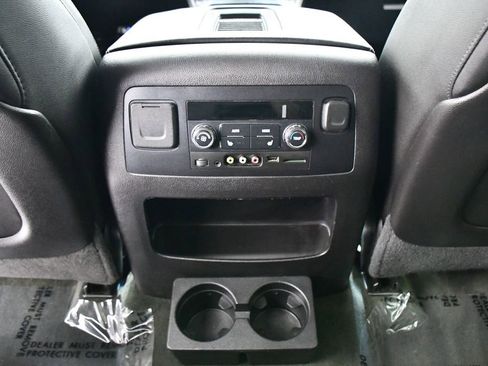 Used 2015 Chevrolet Tahoe LTZ AWD/4WD image 20