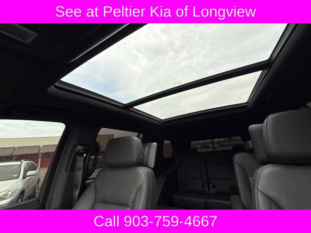 Used 2023 Chevrolet Tahoe Z71 w/ Luxury Package AWD/4WD image 23