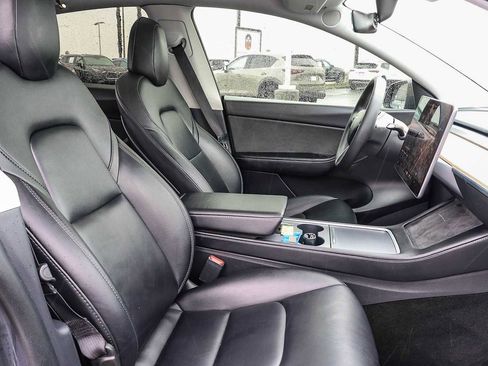 Used 2020 Tesla Model Y Performance image 17