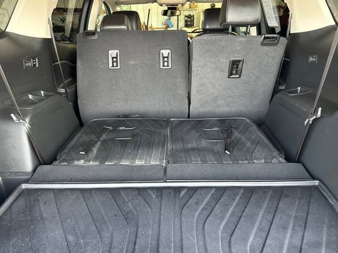 Used 2023 GMC Acadia Denali FWD image 16