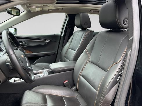 Used 2015 Chevrolet Impala LTZ FWD image 13