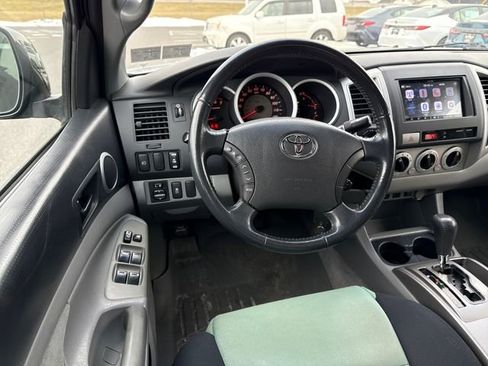 Used 2010 Toyota Tacoma 4x4 Double Cab V6 image 14