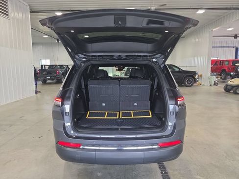 Used 2025 Jeep Grand Cherokee L Limited w/ Trailer Tow Package AWD/4WD image 29