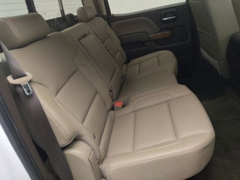 Used 2017 GMC Sierra 1500 SLT w/ SLT Premium Package image 19