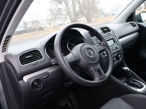 Used 2014 Volkswagen Golf 2.5L image 15