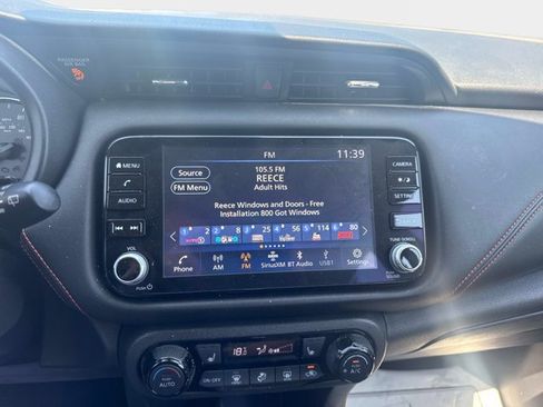 Certified 2021 Nissan Kicks SR FWD image 16
