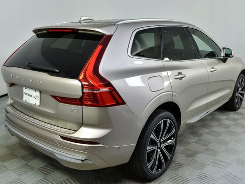 Certified 2023 Volvo XC60 B5 Ultimate w/ Protection Package Premier image 30