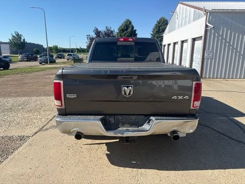 Used 2016 RAM 1500 Laramie w/ Convenience Group AWD/4WD image 9