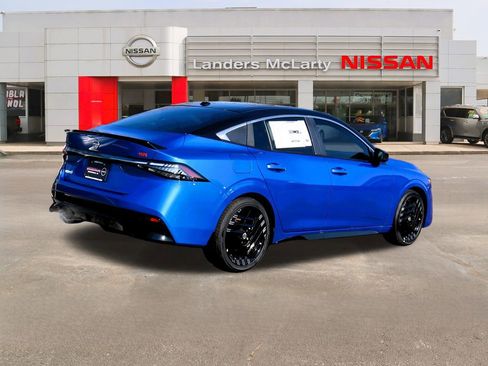 New 2026 Nissan Sentra SR w/ Floor Mat Package image 3