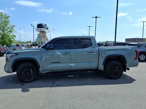 Used 2025 Toyota Tundra Limited w/ TRD Off-Road Package AWD/4WD image 6