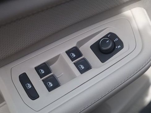 New 2026 Volkswagen Atlas SE AWD/4WD image 10