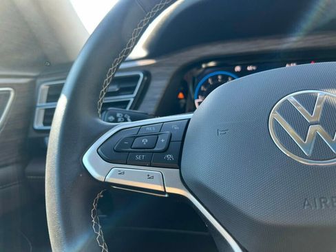 Used 2024 Volkswagen Atlas SEL image 22