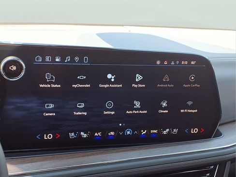 New 2026 Chevrolet Suburban High Country AWD/4WD image 11