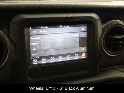 Used 2023 Jeep Wrangler Sport AWD/4WD image 29