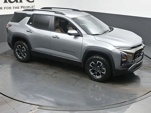 New 2026 Chevrolet Equinox ACTIV w/ Convenience Package III FWD image 16