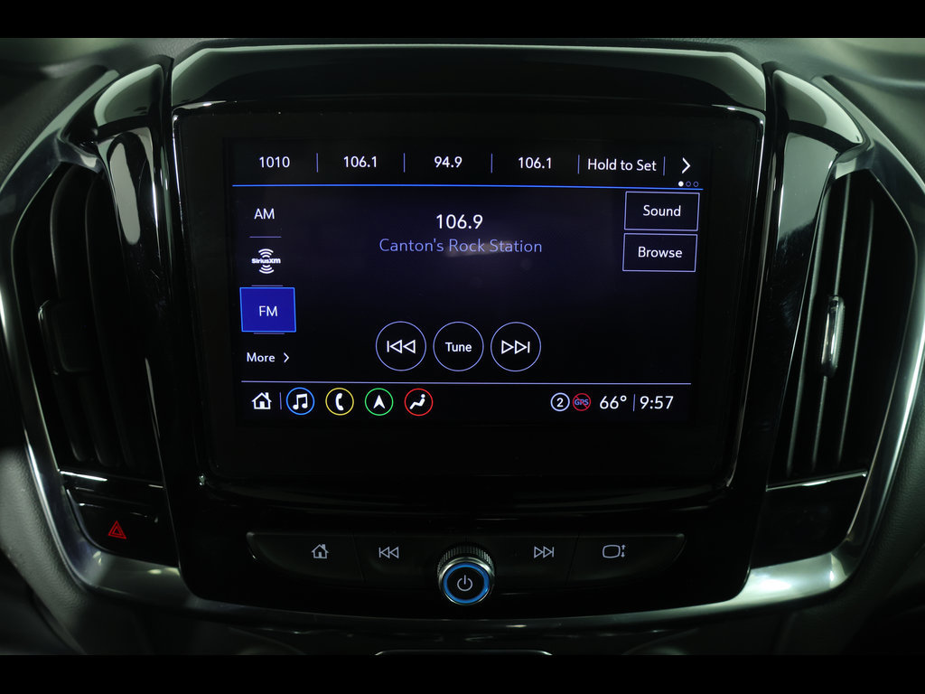 Used 2023 Chevrolet Traverse LT w/ LT Premium Package AWD/4WD image 27