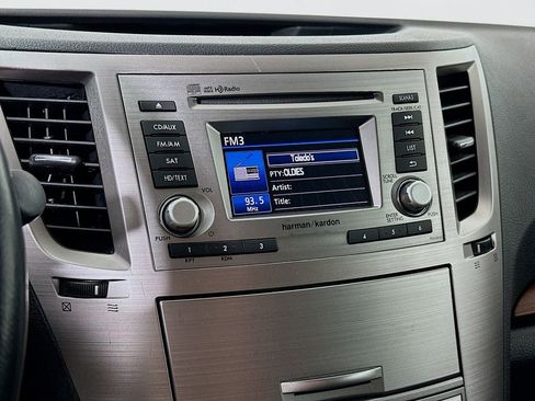 Used 2014 Subaru Outback 2.5i Limited w/ Moonroof Package image 19