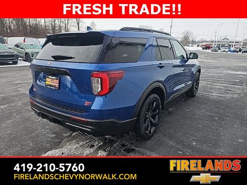 Used 2020 Ford Explorer ST w/ ST Street Pack image 5
