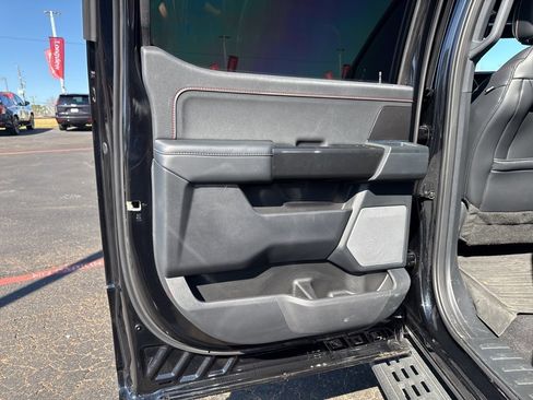 Used 2025 Ford F150 Raptor image 38