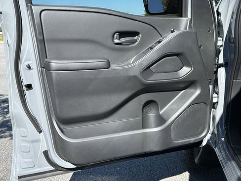 New 2026 Nissan Frontier SV w/ All-Weather Content Package image 9