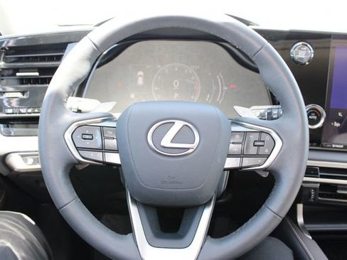 Certified 2024 Lexus RX 350 FWD w/ Technology Package image 16