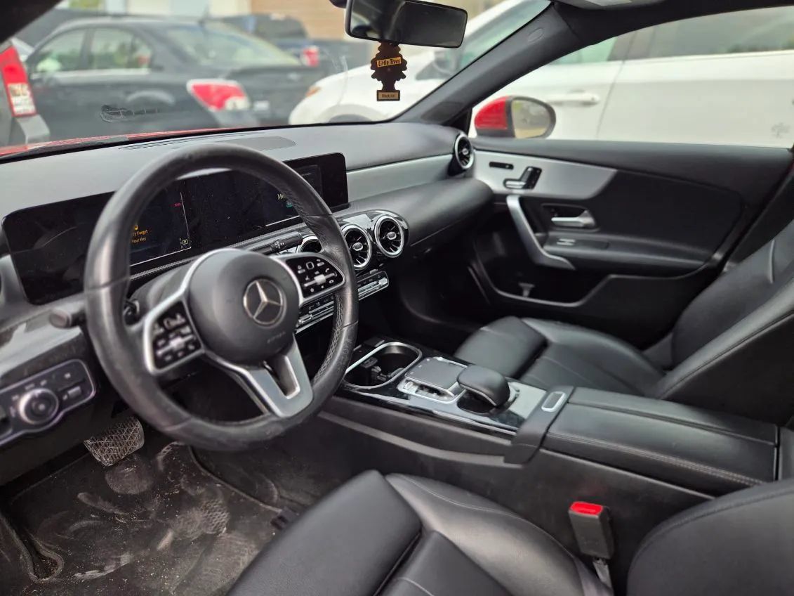 Used 2019 Mercedes-Benz A 220 image 7