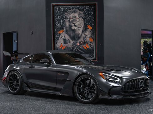 Used 2021 Mercedes-Benz AMG GT Black Series image 3