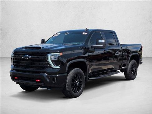 Used 2026 Chevrolet Silverado 2500 LT w/ Trail Boss Package AWD/4WD image 4