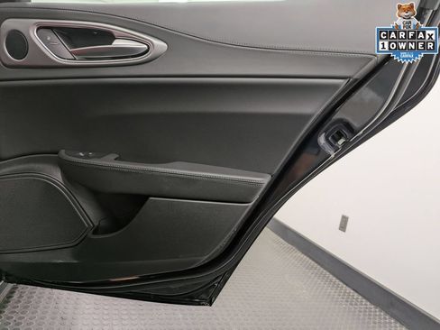 Used 2026 Alfa Romeo Giulia AWD image 25