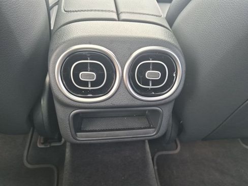 Certified 2025 Mercedes-Benz GLC 350e 4MATIC image 15