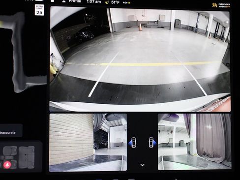 Used 2023 Tesla Model 3 Standard Range image 3