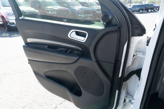 Used 2020 Dodge Durango SXT w/ 3rd Row Seating Group RWD image 26