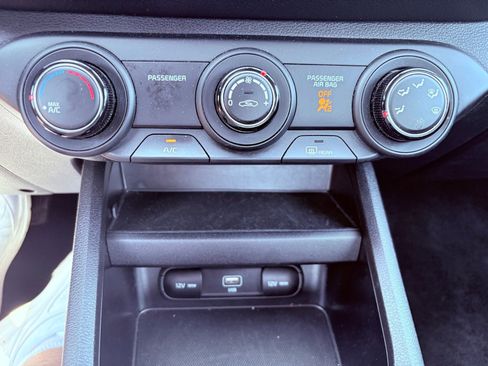 Used 2023 Kia Forte LXS image 14