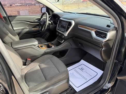 Used 2021 GMC Acadia SLE AWD/4WD image 17
