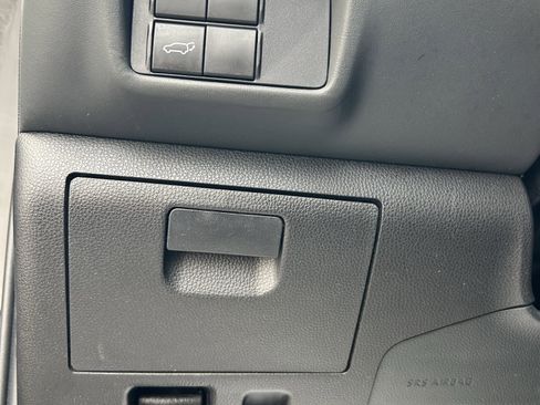 Used 2022 Toyota Highlander XLE image 13