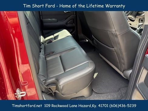 Used 2024 Nissan Frontier SL image 21