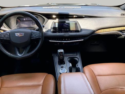 Used 2019 Cadillac XT4 Premium Luxury FWD image 16