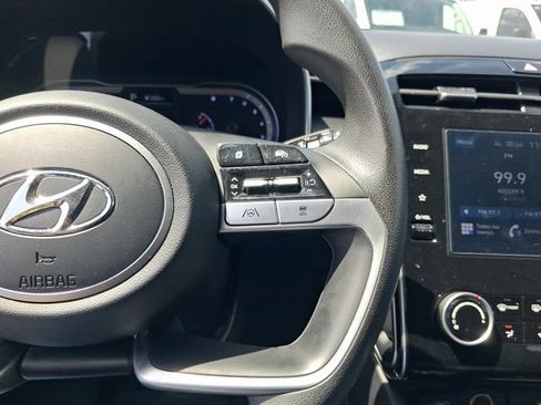 Used 2023 Hyundai Tucson SEL FWD image 18