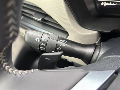 Certified 2025 Subaru Forester Limited w/ Protection Package (1PH) image 37