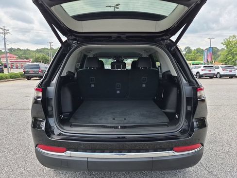 Used 2022 Jeep Grand Cherokee Limited RWD image 30