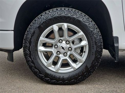 Used 2024 Chevrolet Silverado 1500 RST w/ Protection Package image 18