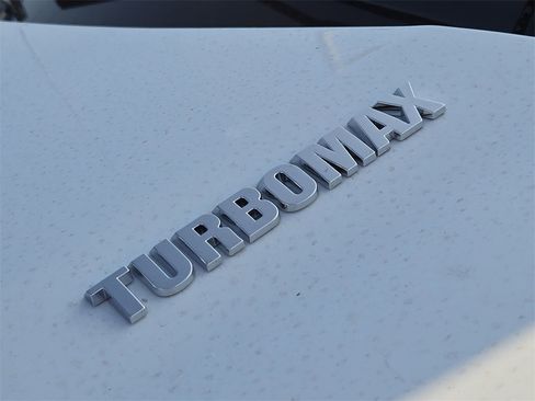 New 2026 Chevrolet Silverado 1500 LT w/ Convenience Package II image 22