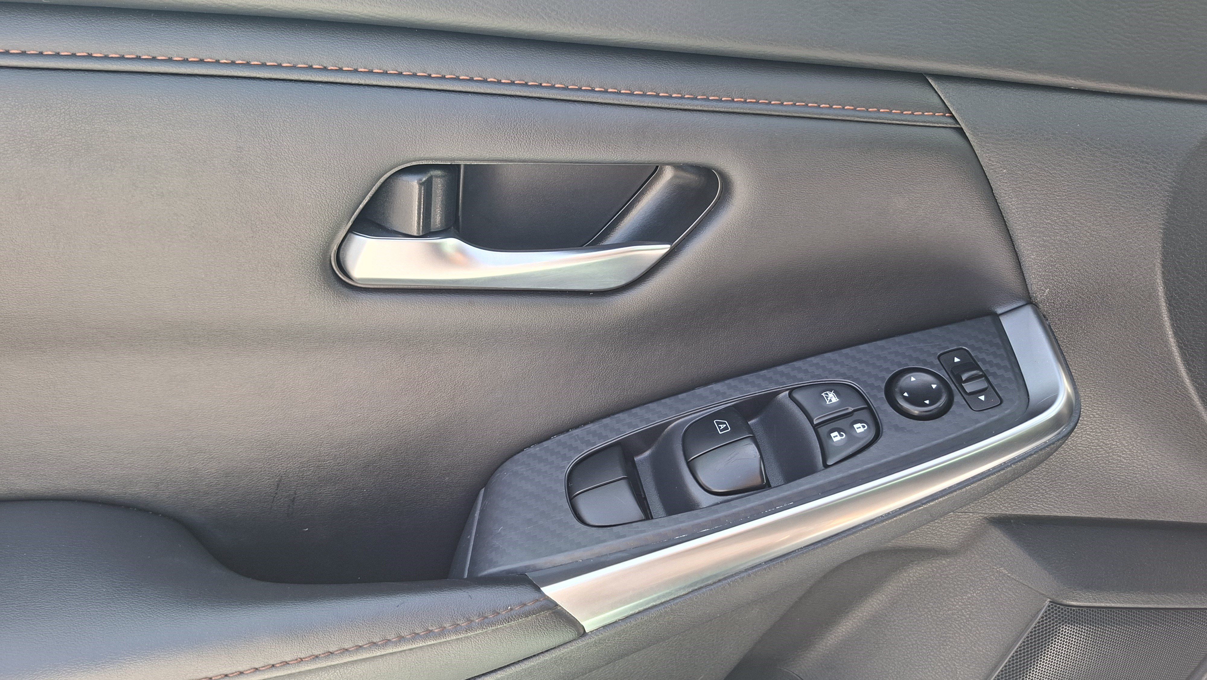 Certified 2023 Nissan Sentra SR w/ SR Premium Package FWD image 17
