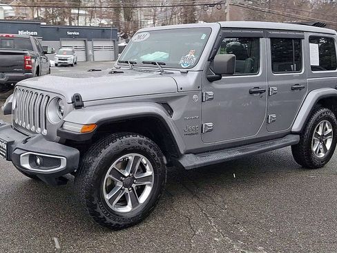 Certified 2021 Jeep Wrangler Unlimited Sahara image 7