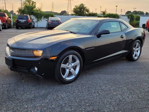 Used 2011 Chevrolet Camaro LT w/ White Stripe Package RWD image 17